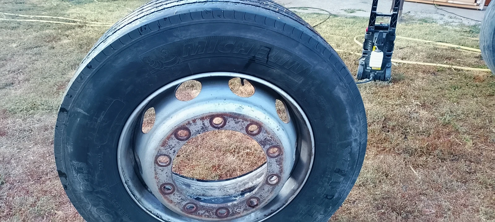 Гуми с джанти, снимка 8 - Гуми и джанти - 56163401