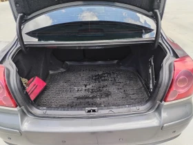 Toyota Avensis D4D, снимка 12