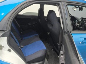 Subaru Impreza 2.0 Manual, снимка 11