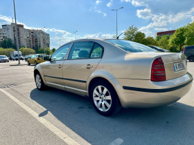 Skoda Superb, снимка 6 - Автомобили и джипове - 45256020
