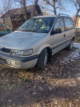 Mitsubishi Space runner 1.8i 4x4, снимка 1