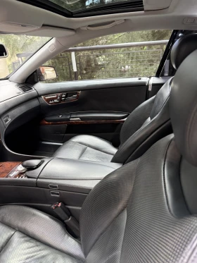     Mercedes-Benz CL 500 5.5
