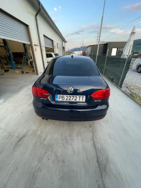 VW Jetta 2.5 de /газ/бензин - 6100 € / 11930.56 лв. - 59502012 8