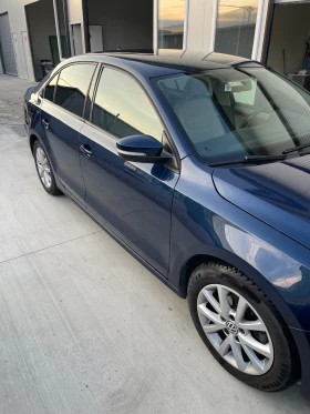 VW Jetta 2.5 de /газ/бензин - 6100 € / 11930.56 лв. - 59502012 2