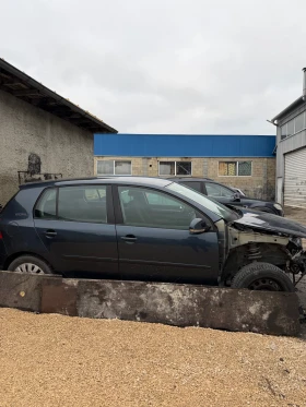 VW Golf 1.6 бензин - 500 € / 977.91 лв. - 64585303 2