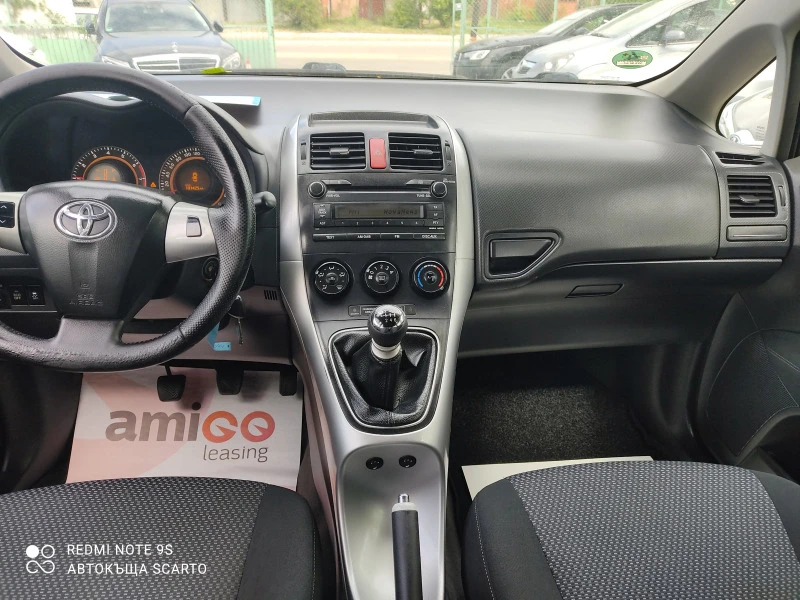 Toyota Auris 1.33/99кс, 6 скорости, фейслифт , снимка 12 - Автомобили и джипове - 45283547