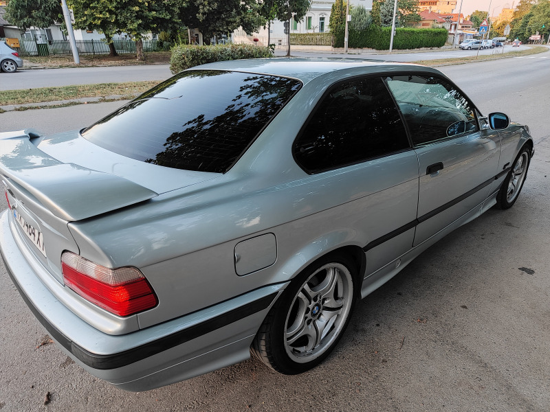 BMW 320 320i, снимка 5 - Автомобили и джипове - 46734176