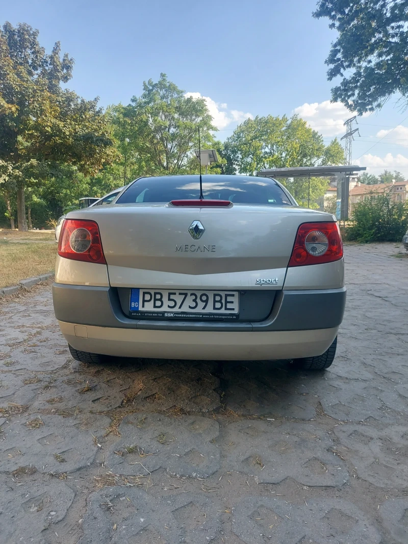 Renault Megane, снимка 10 - Автомобили и джипове - 47197950