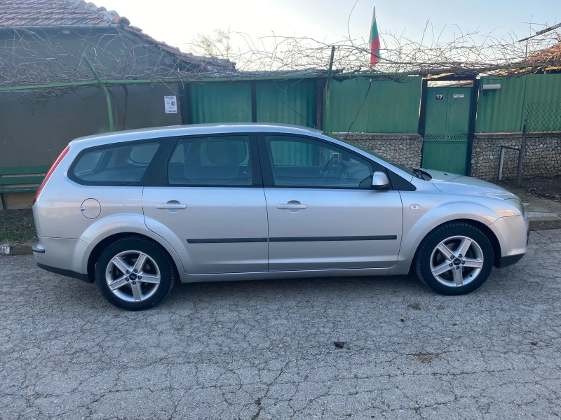 Ford Focus 1.6TDCI, снимка 3 - Автомобили и джипове - 48820153