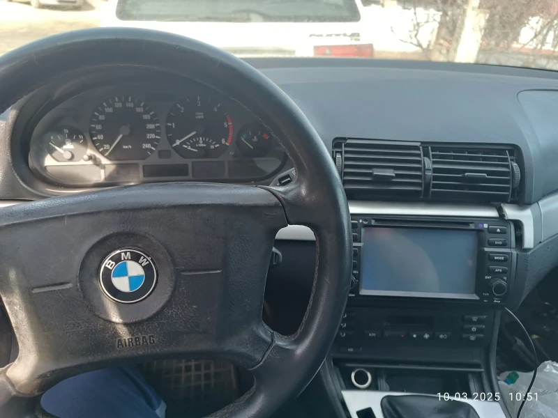 BMW 320 320d, снимка 8 - Автомобили и джипове - 49454876