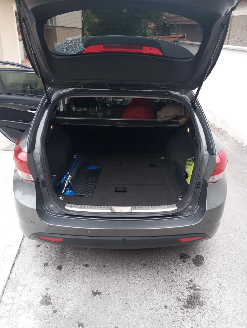 Hyundai I40, снимка 9 - Автомобили и джипове - 52453146