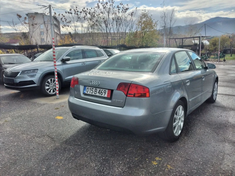 Audi A4 2.0 TDI S line, снимка 4 - Автомобили и джипове - 52361767