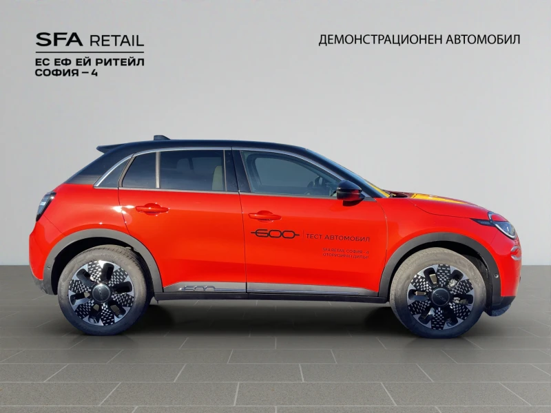 Fiat 600 LA PRIMA 1.2 145 hp FWD MHEV , снимка 4 - Автомобили и джипове - 52733285