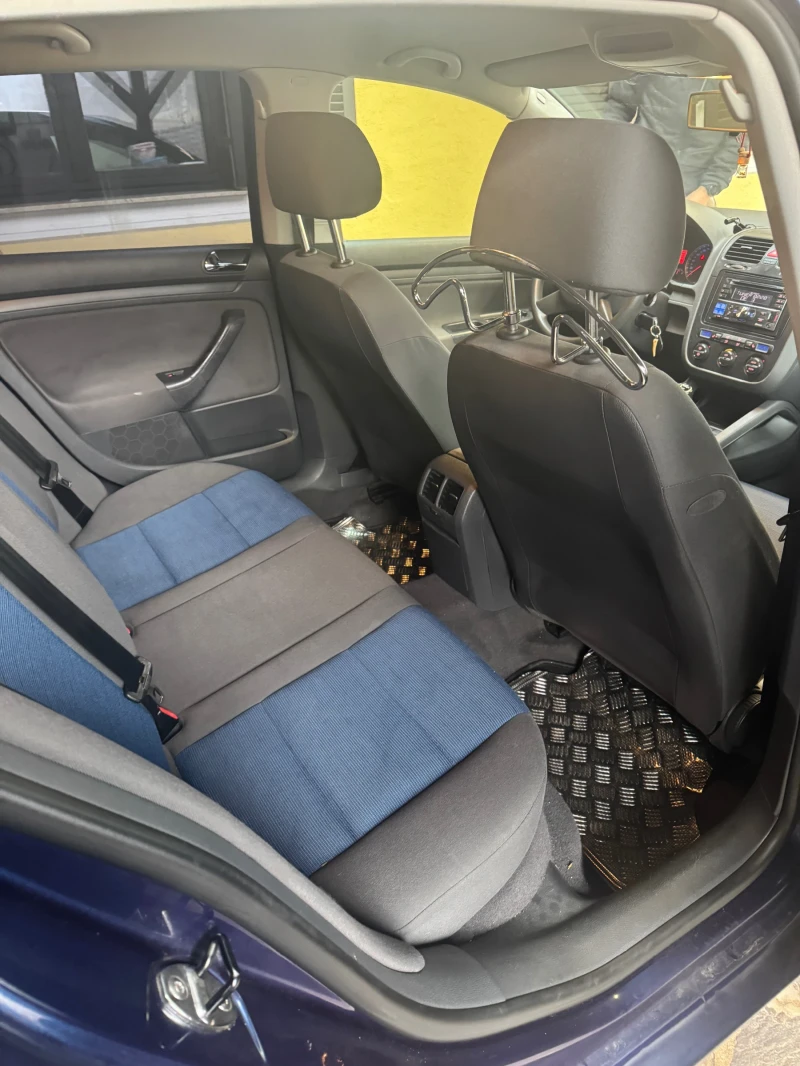 VW Golf 1, 9 TDI, снимка 12 - Автомобили и джипове - 52807179