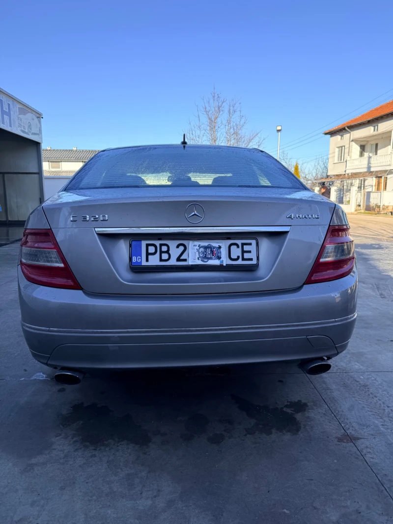 Mercedes-Benz C 320 Avantgarde, снимка 2 - Автомобили и джипове - 52825843