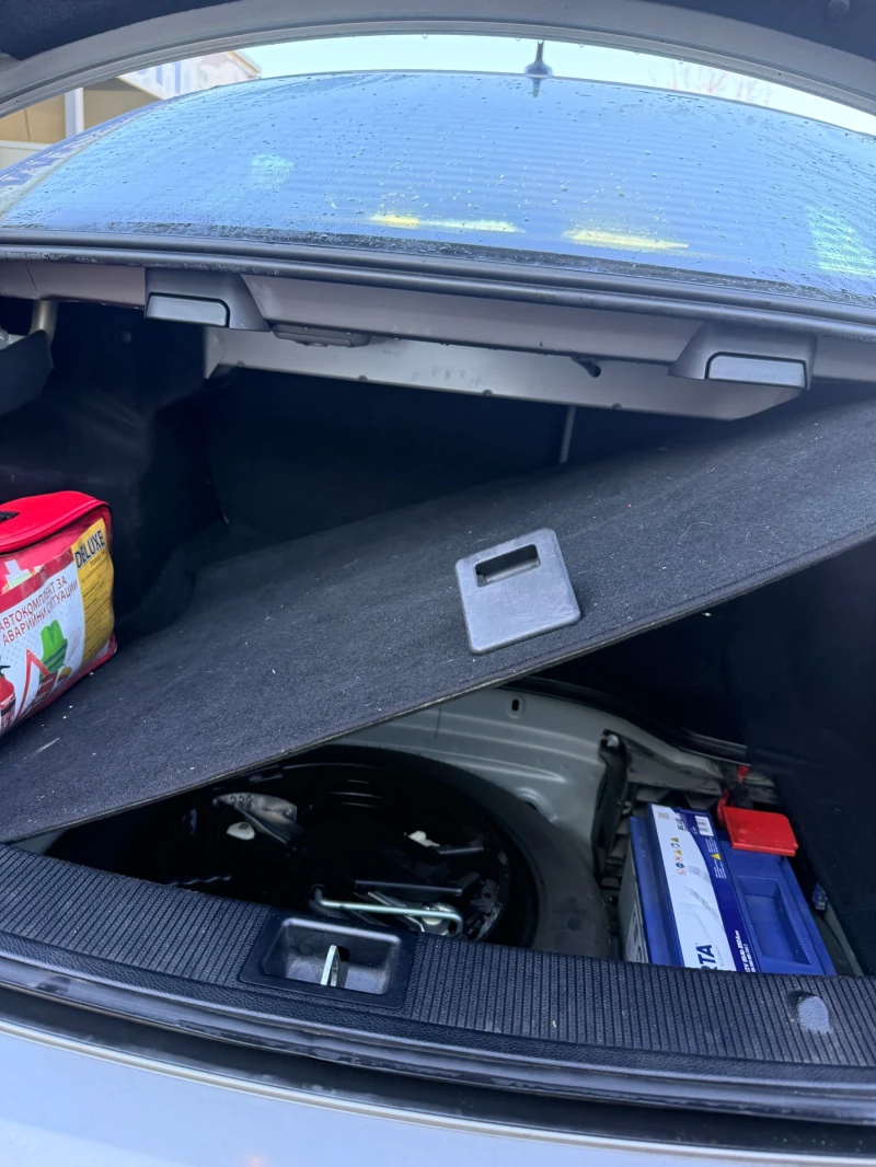 Mercedes-Benz C 320 Avantgarde, снимка 7 - Автомобили и джипове - 52825843