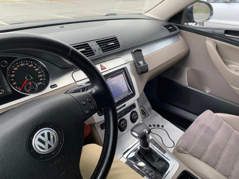 VW Passat, снимка 3 - Автомобили и джипове - 52996391