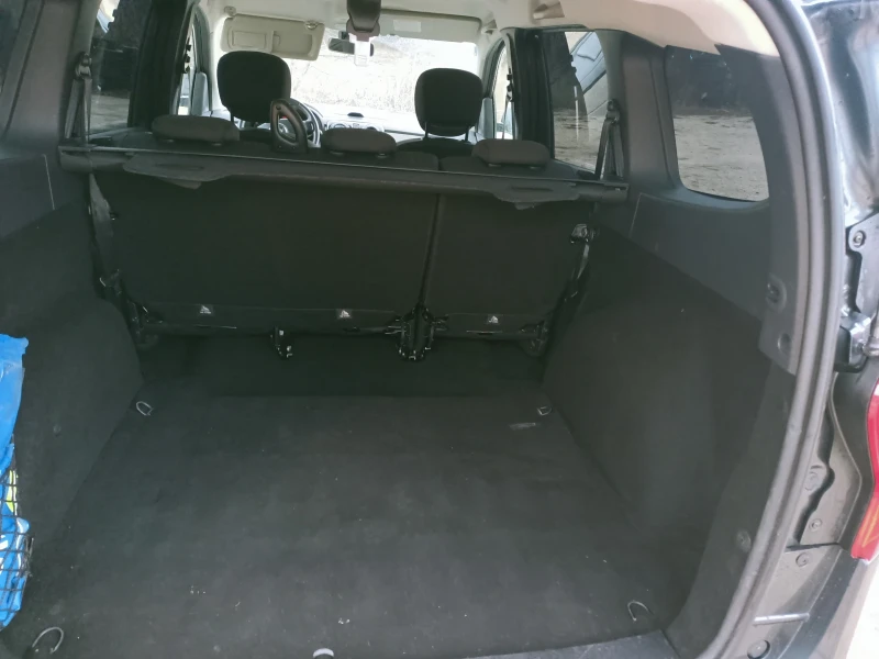 Dacia Lodgy, снимка 9 - Автомобили и джипове - 53012191