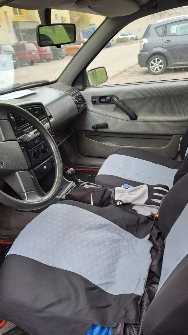 VW Passat, снимка 6 - Автомобили и джипове - 53091561