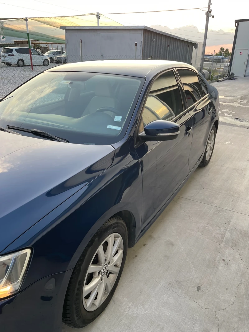 VW Jetta 2.5 de /газ/бензин, снимка 4 - Автомобили и джипове - 53150809
