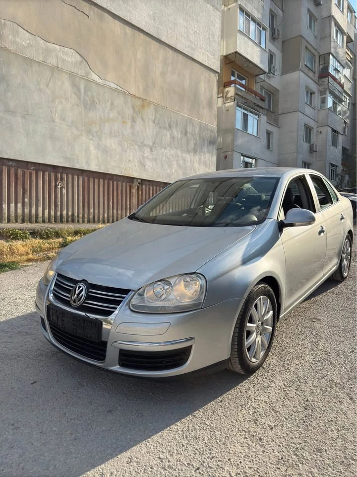 VW Jetta 1.9 ТДИ - изображение 2