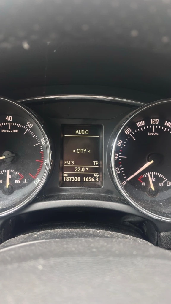 Skoda Superb, снимка 7 - Автомобили и джипове - 55085183