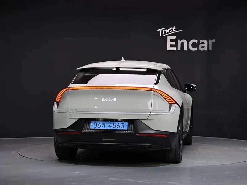 Kia EV6 Long Range Air, снимка 4 - Автомобили и джипове - 56254408