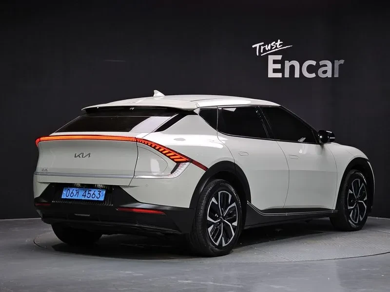 Kia EV6 Long Range Air, снимка 2 - Автомобили и джипове - 56254408