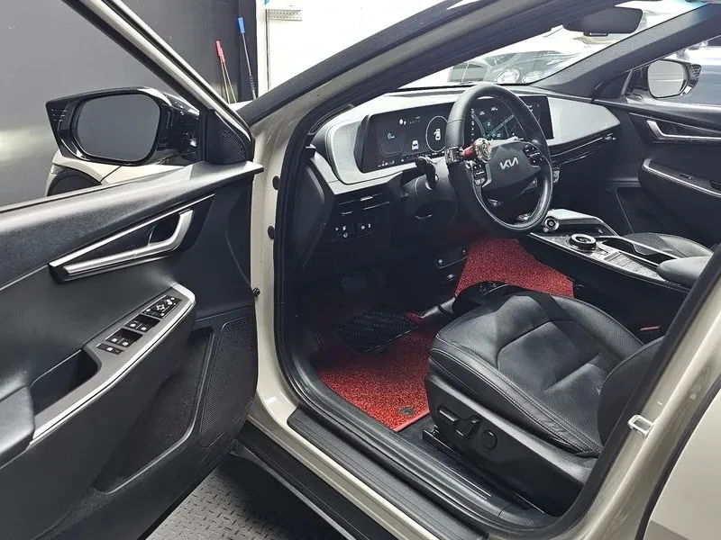 Kia EV6 Long Range Air, снимка 10 - Автомобили и джипове - 56254408