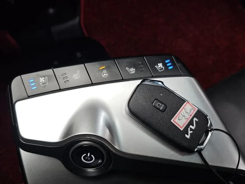 Kia EV6 Long Range Air, снимка 15 - Автомобили и джипове - 56254408