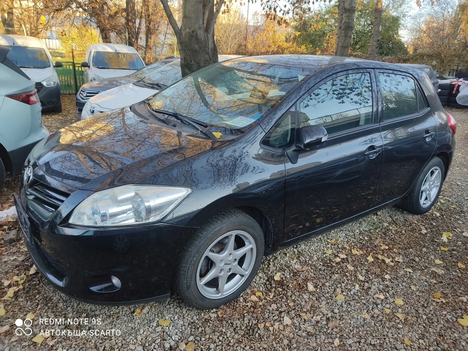 Toyota Auris 1.33/99кс, 6 скорости, фейслифт  - изображение 3