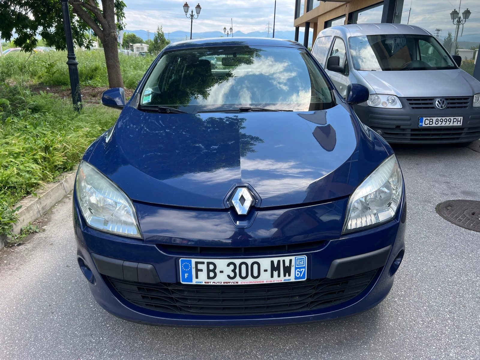 Renault Megane 1.6i 16V CLIMA - изображение 2