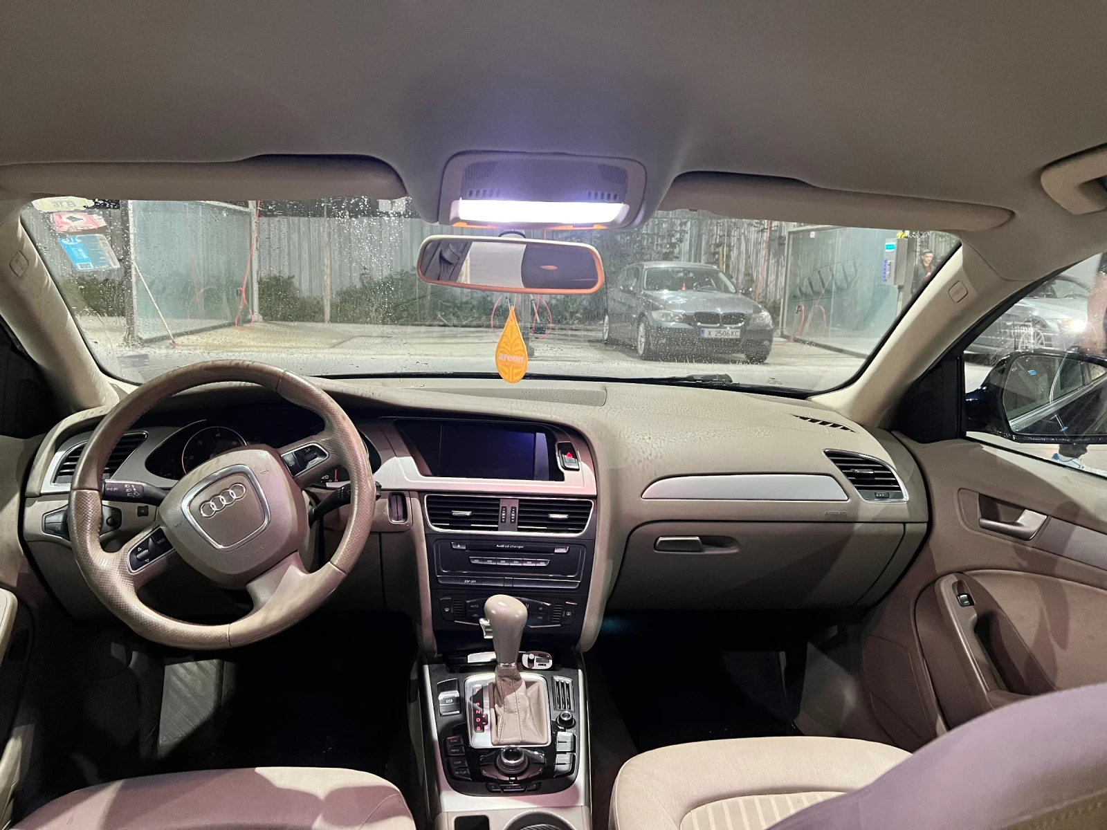 Audi A4 B8 2.7 TDI, автоматик, обслужена - изображение 6