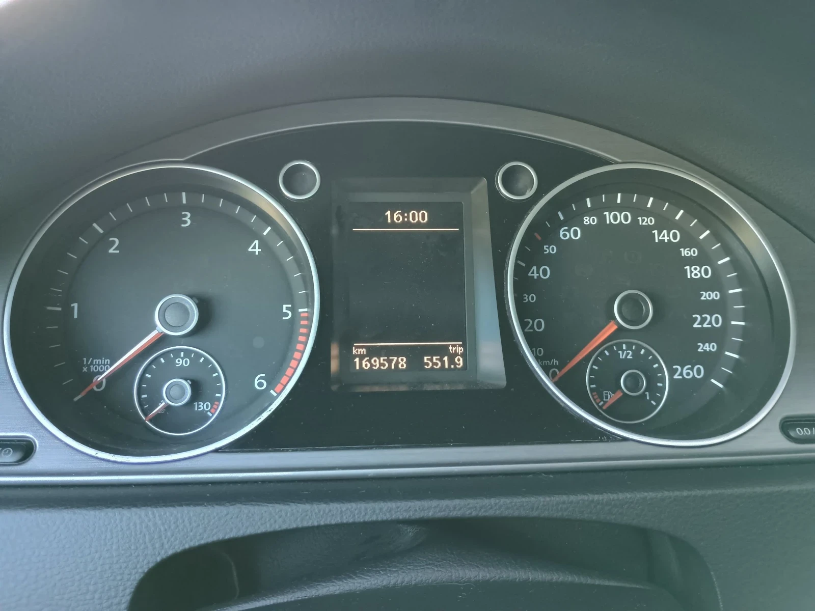 VW Passat | Mobile.bg   13