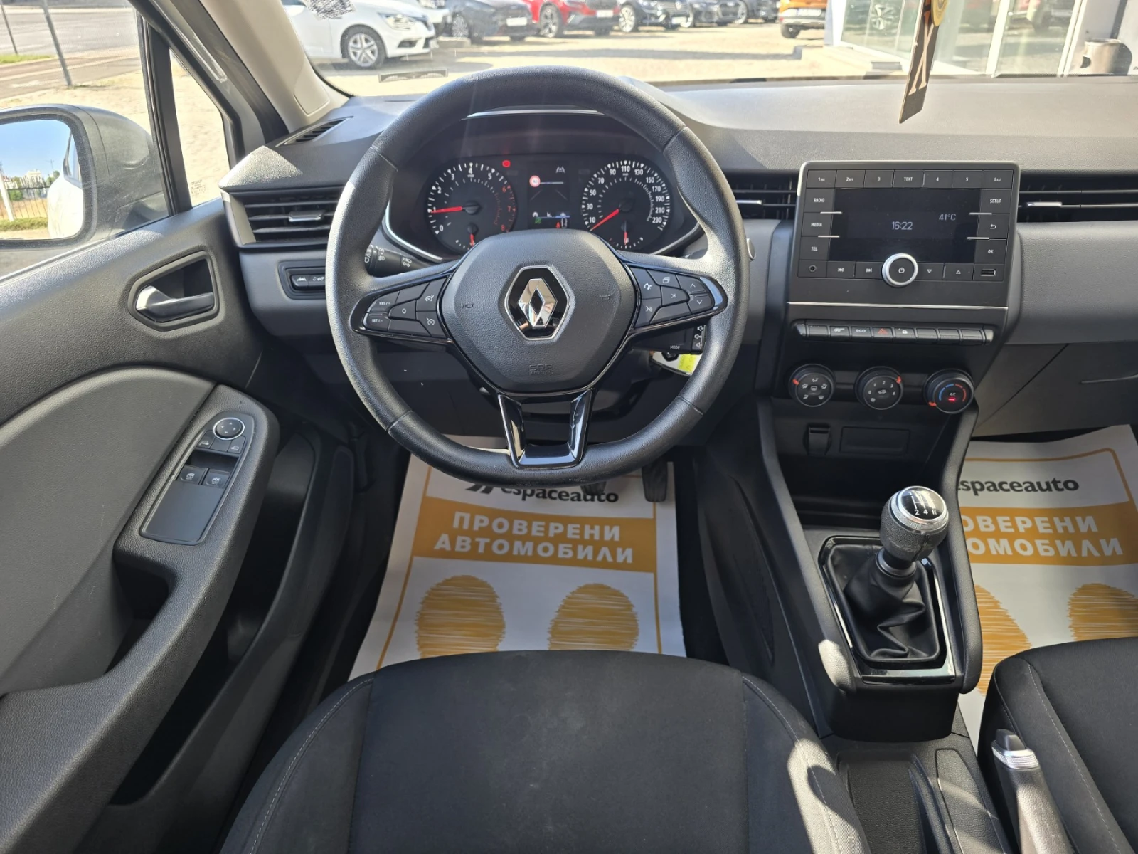 Renault Clio Tce 100 BVM5 S&S - изображение 8