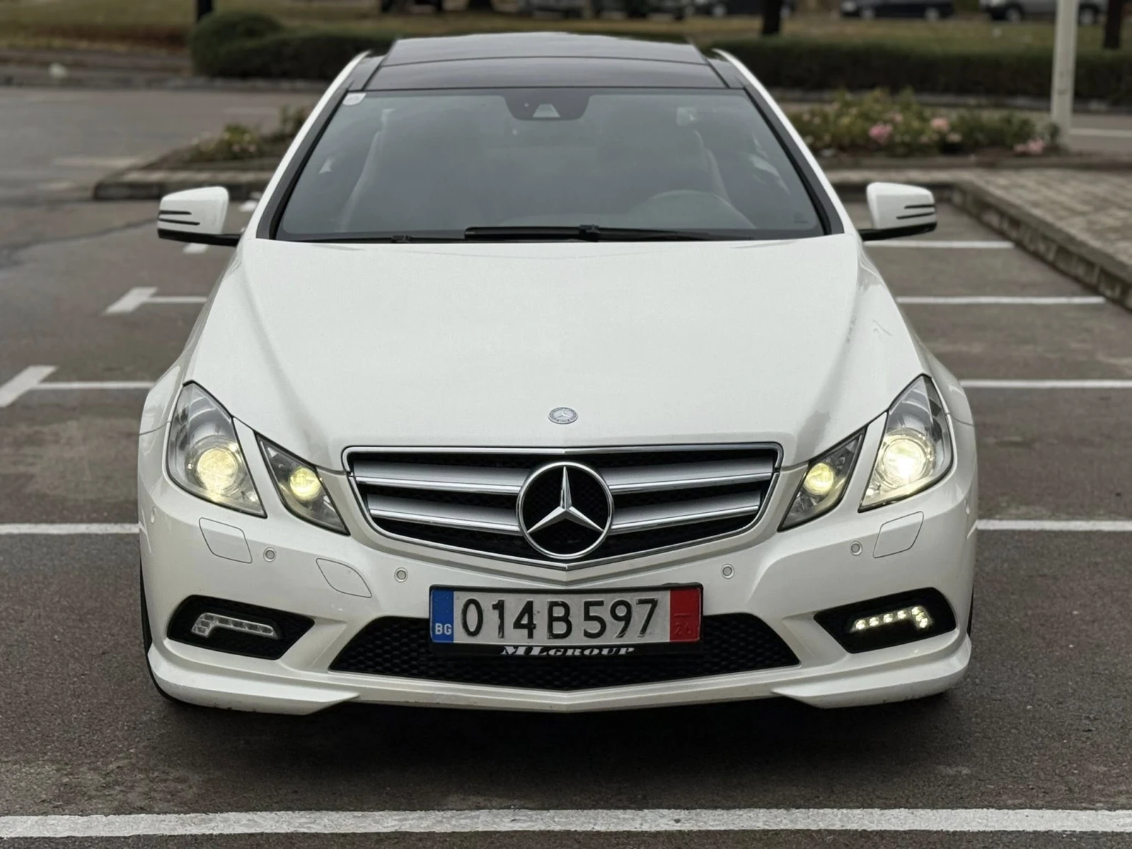Mercedes-Benz E 200 Coupe AMG РЕАЛЕН ПРОБЕГ !!! - изображение 2