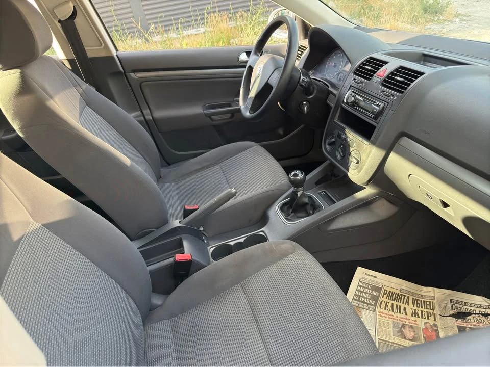 VW Jetta 1.9 ТДИ - изображение 9