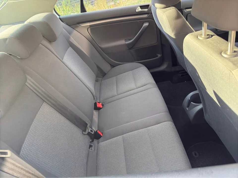 VW Jetta 1.9 ТДИ - изображение 8