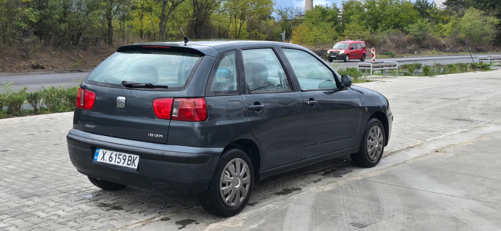 Seat Ibiza 1.4 i  - изображение 5