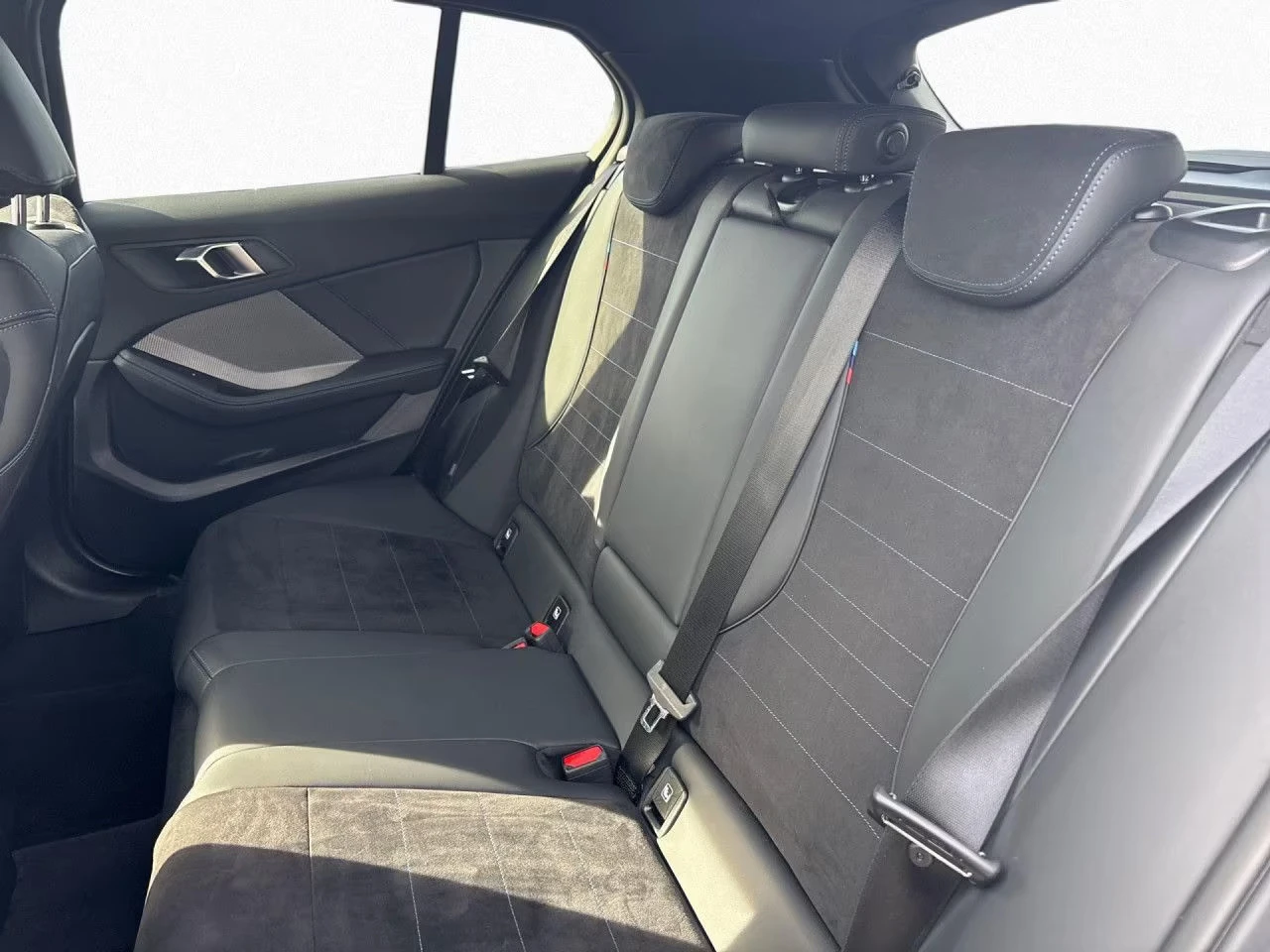 BMW 120 i M-Sport 360/DA+ /HUD/LED/HarmanKardon + �������� | Mobile.bg � ����������� 12