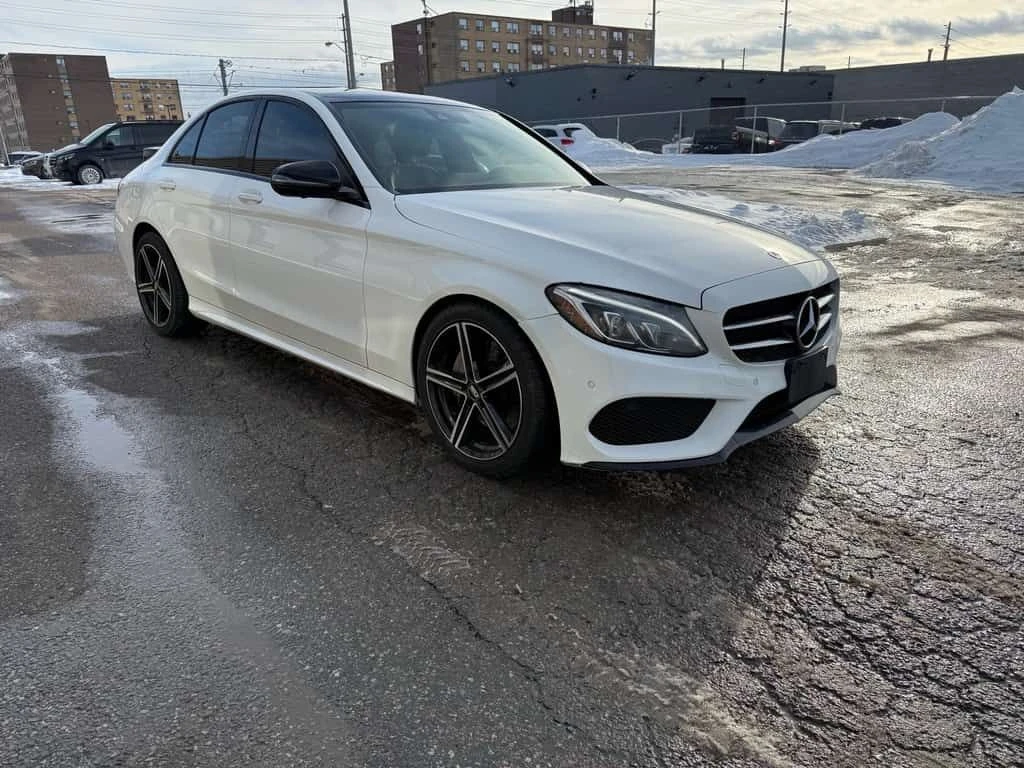 Mercedes-Benz C 300 * 4MATIC Navigation/Pano Sunroof/Rear Camera/L * , снимка 7 - Автомобили и джипове - 54112703