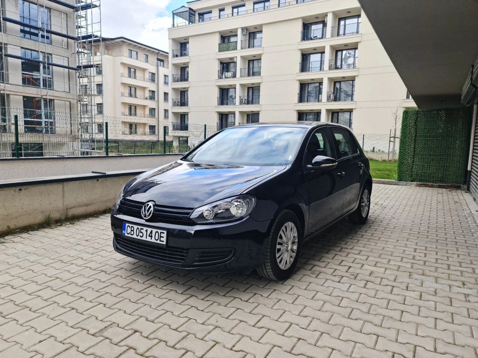 VW Golf 1.4 с ремък, снимка 2 - Автомобили и джипове - 54246479