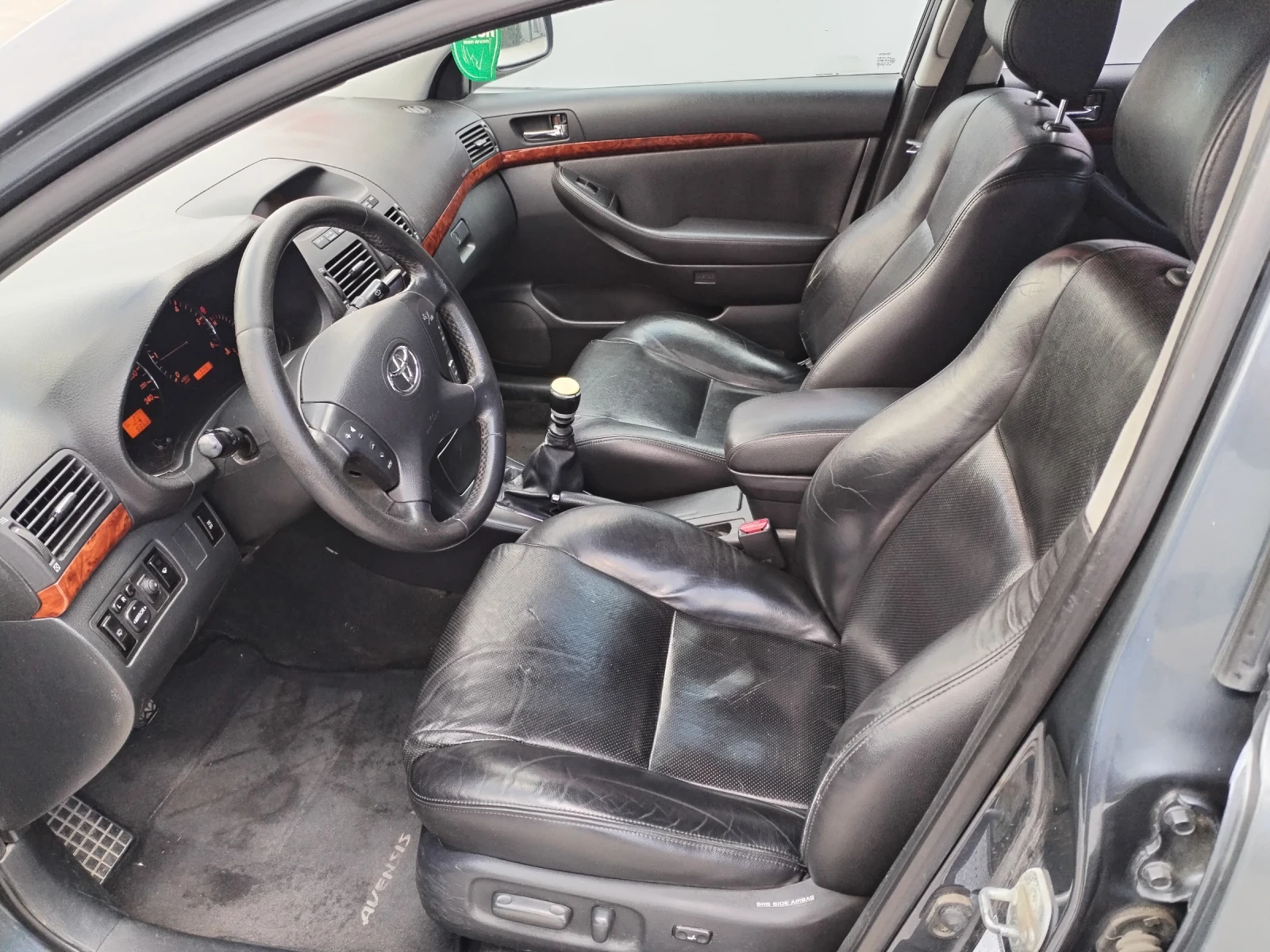 Toyota Avensis D4D, снимка 6 - Автомобили и джипове - 54826005
