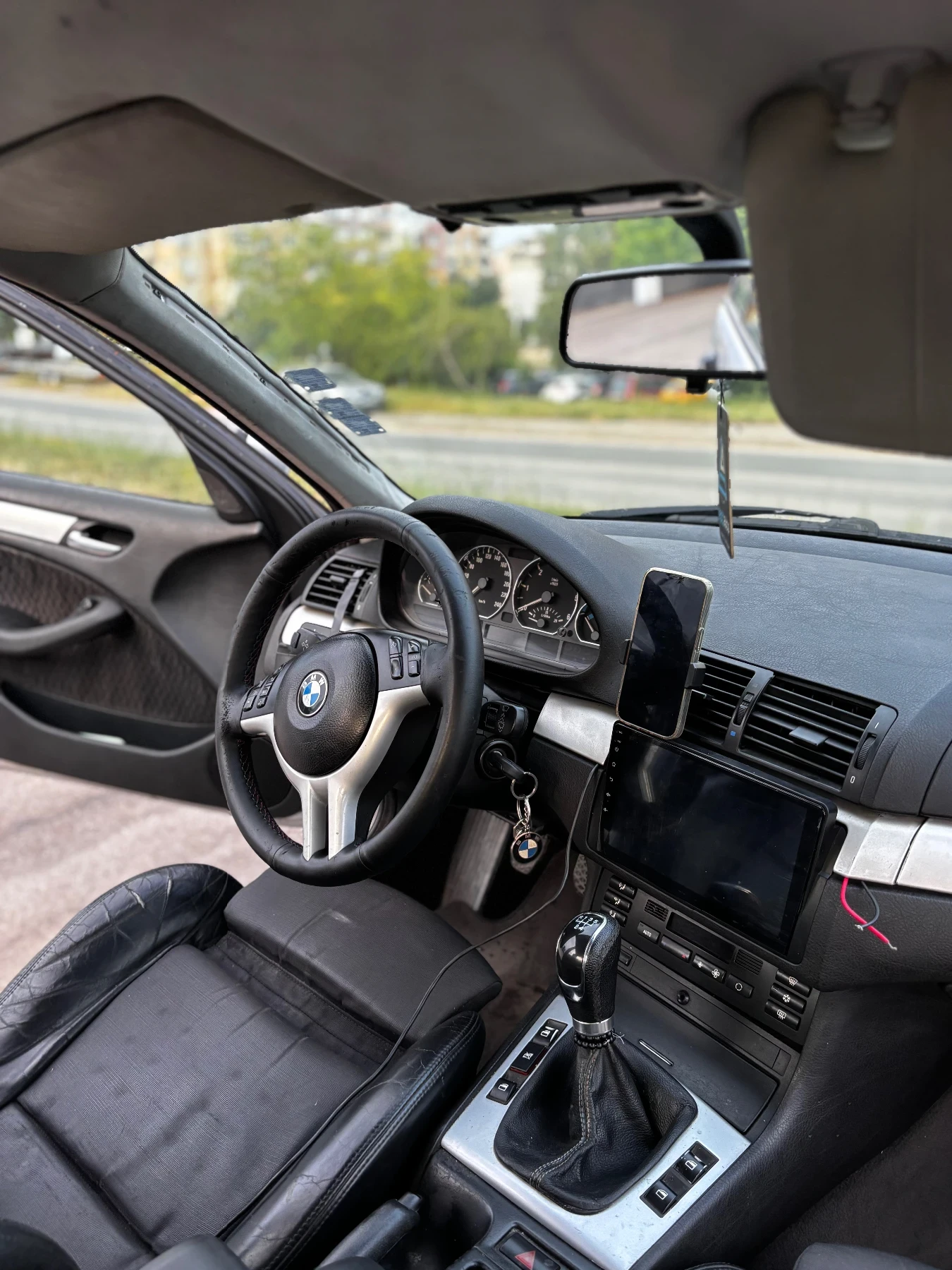 BMW 320, снимка 13 - Автомобили и джипове - 55011811