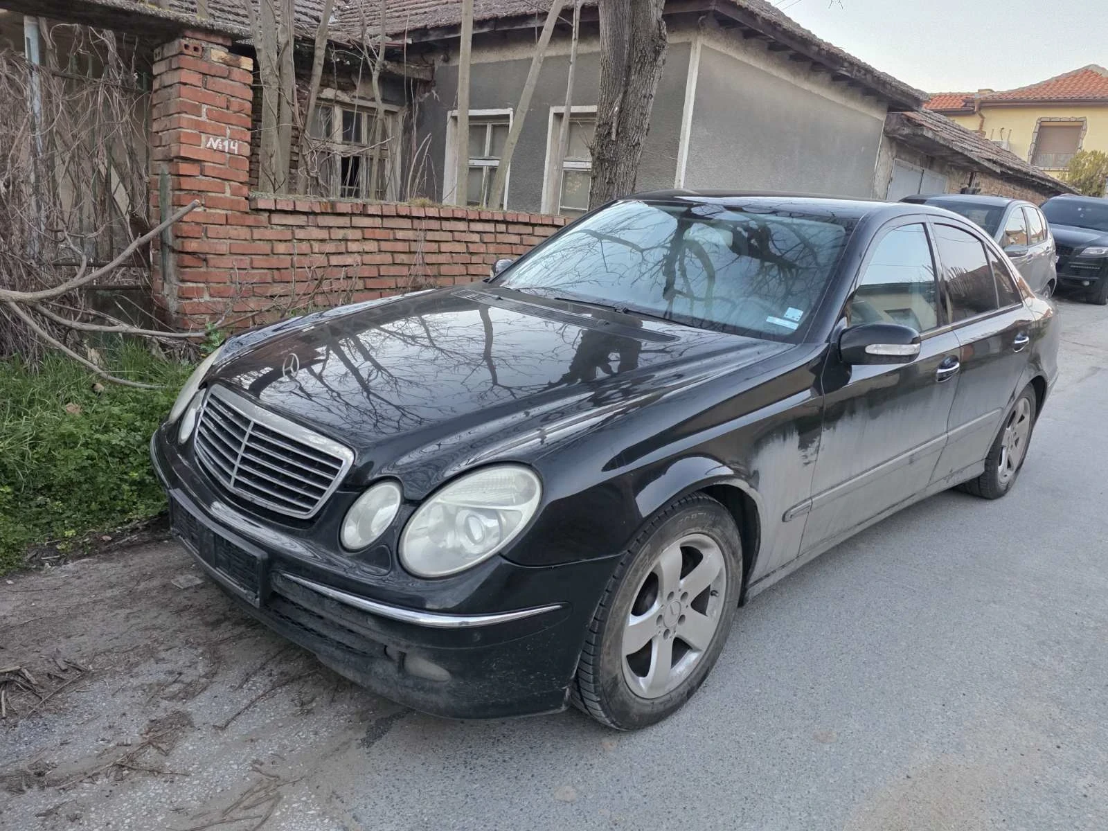 Mercedes-Benz E 320