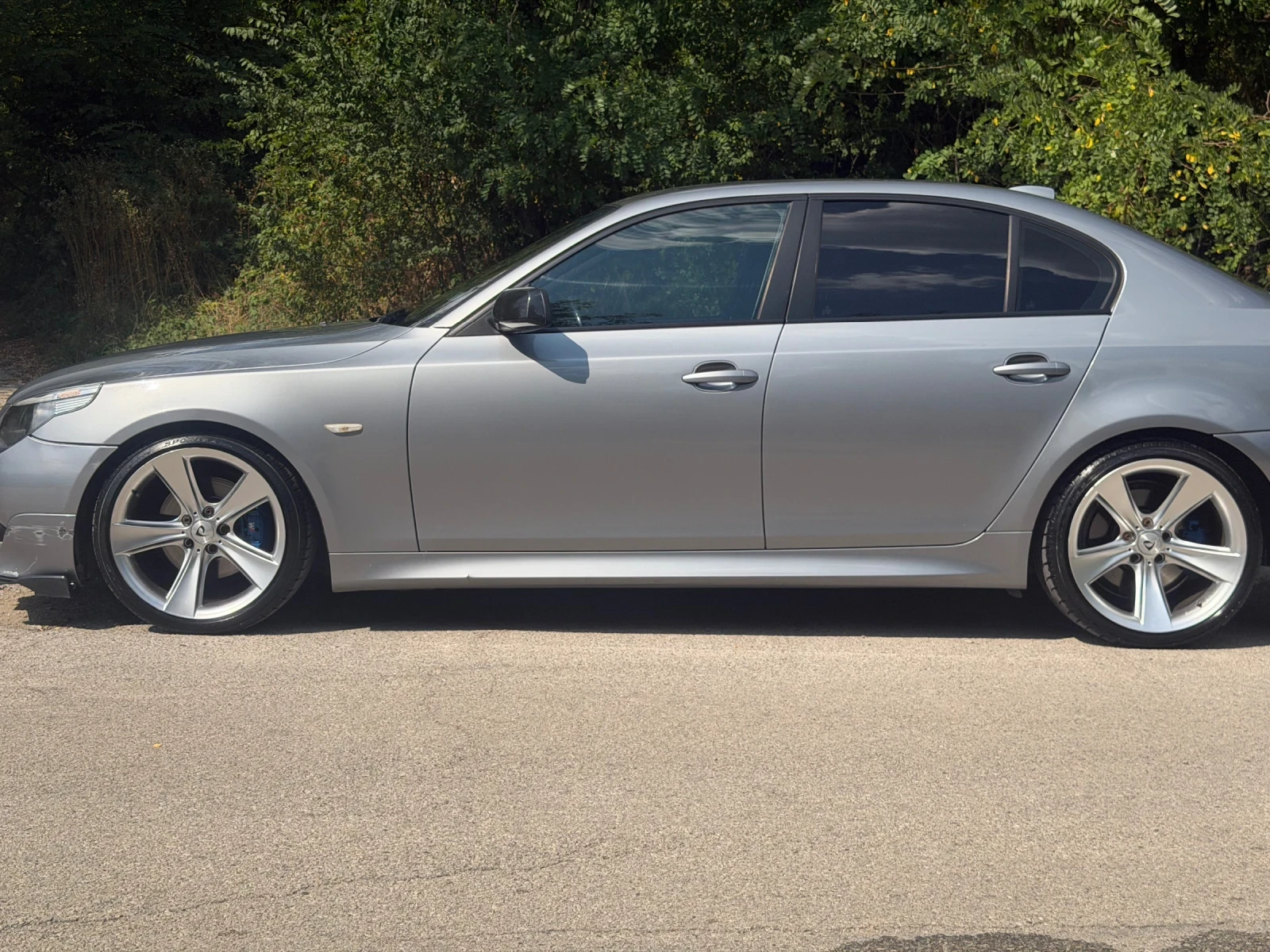 BMW 530 М пакет газ автомат, снимка 3 - Автомобили и джипове - 55575792