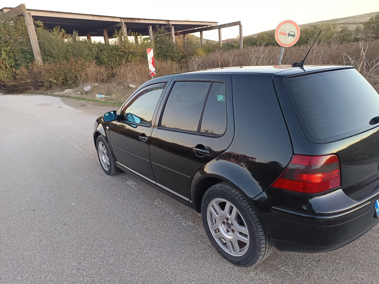 VW Golf, снимка 7 - Автомобили и джипове - 56663170