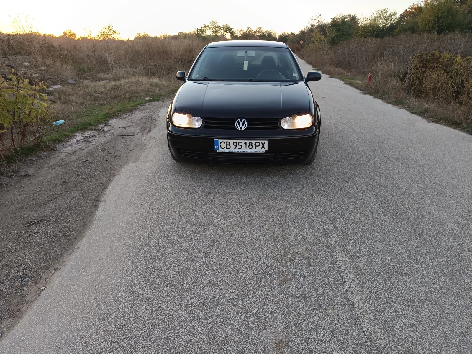 VW Golf, снимка 3 - Автомобили и джипове - 56663170