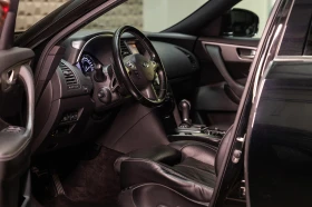 Infiniti Fx 30 D * Distronic * ВЕНТИЛИРАНИ СЕДАЛКИ * БИКСЕНОН  - 22000 лв. / 11248.42 € - 82769683 7