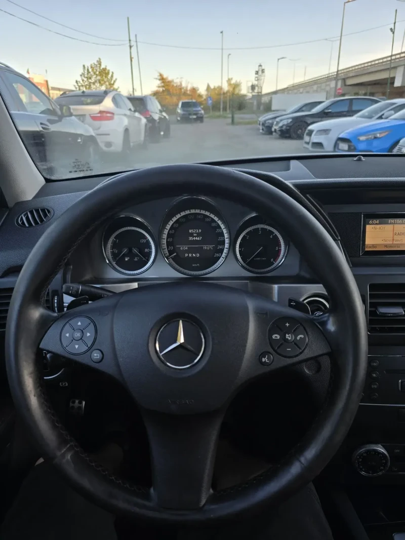 Mercedes-Benz GLK, снимка 8 - Автомобили и джипове - 47624474